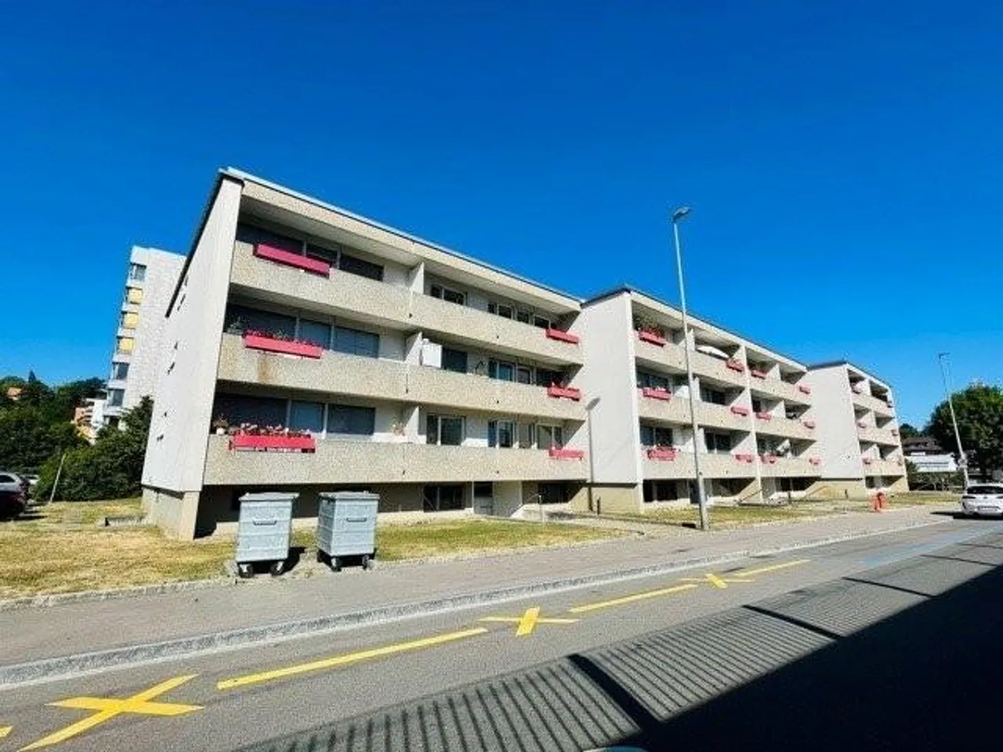 Appartement spacieux et lumineux de 4,5 pièces à distance de marche de la gare - Photo 1 sur 8