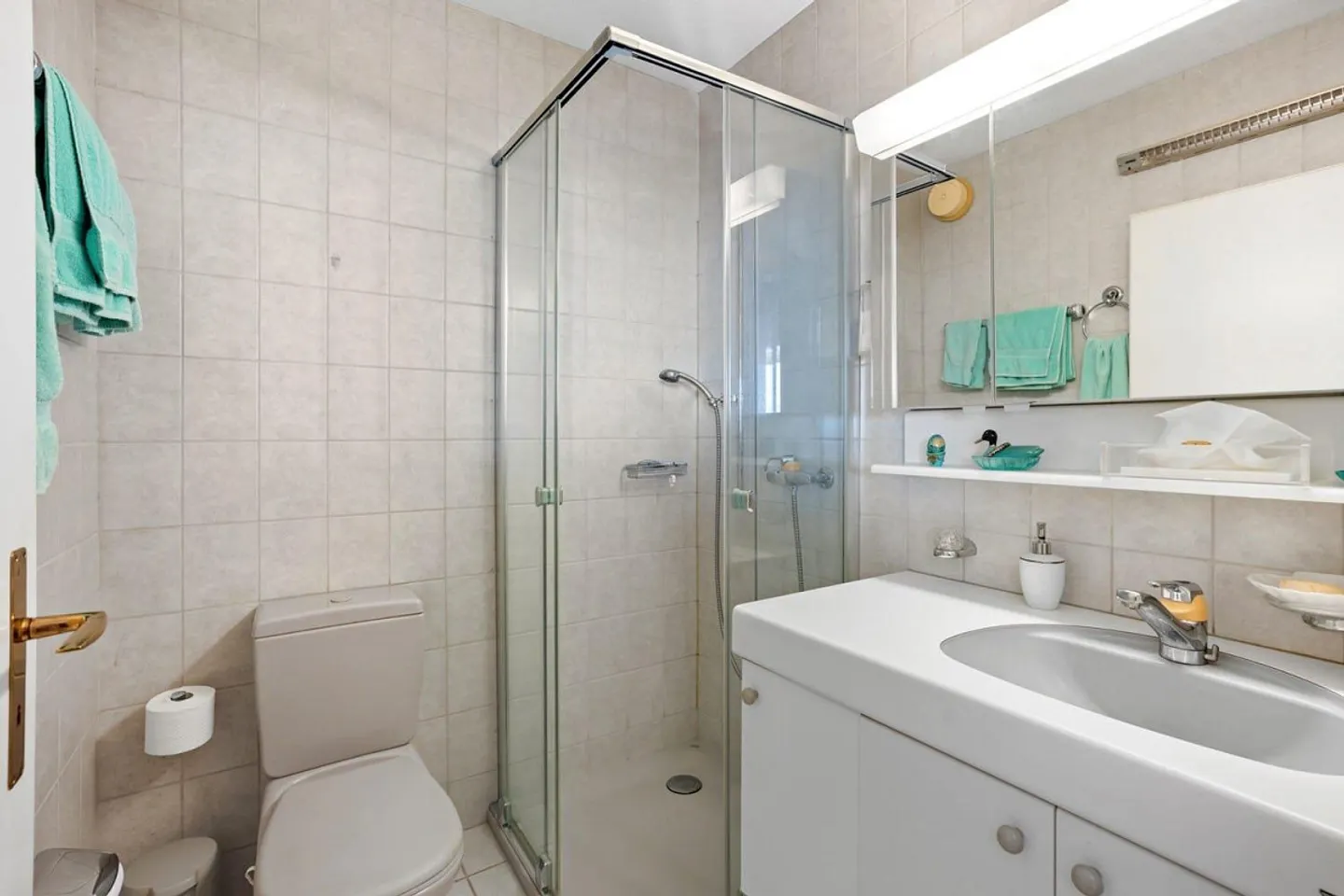 2.5-room penthouse apartment with panoramic view in Brissago for sale - Photo 9 of 13