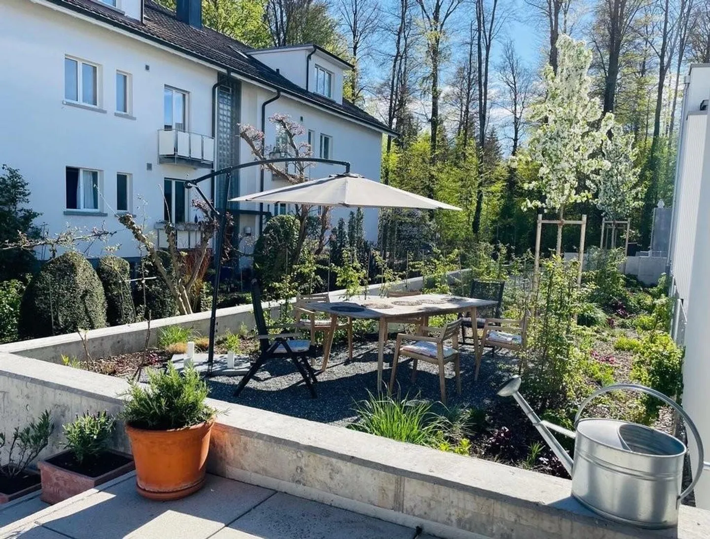 Appartement 2,5 pièces dans un nouveau bâtiment de première classe ! - Photo 6 sur 6