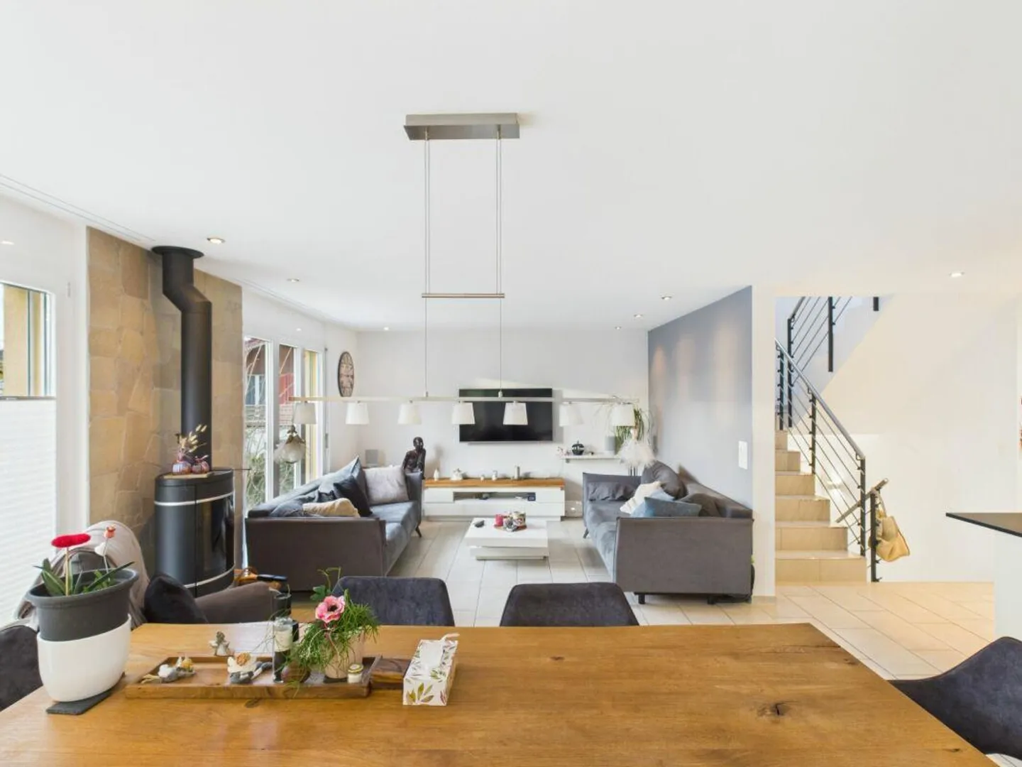 Casa unifamiliare moderna con carattere di benessere - Foto 7 di 18