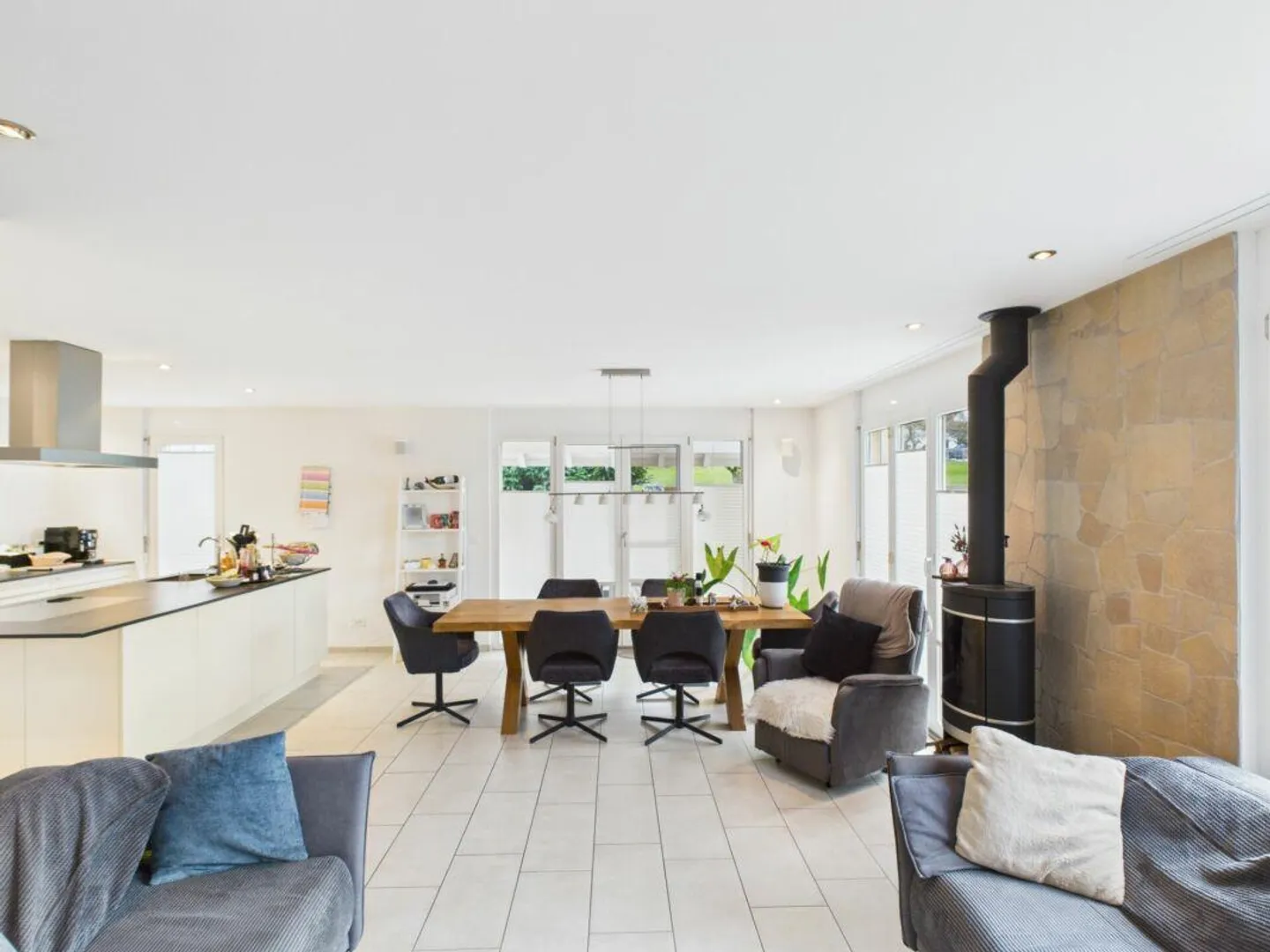 Casa unifamiliare moderna con carattere di benessere - Foto 8 di 18