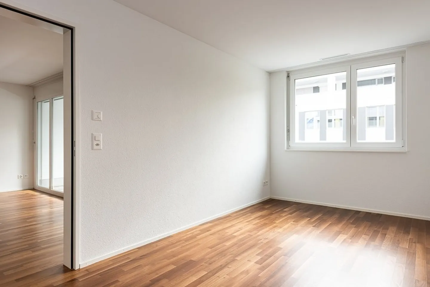 Modern 2.5 Room Apartment - Photo 6 of 6