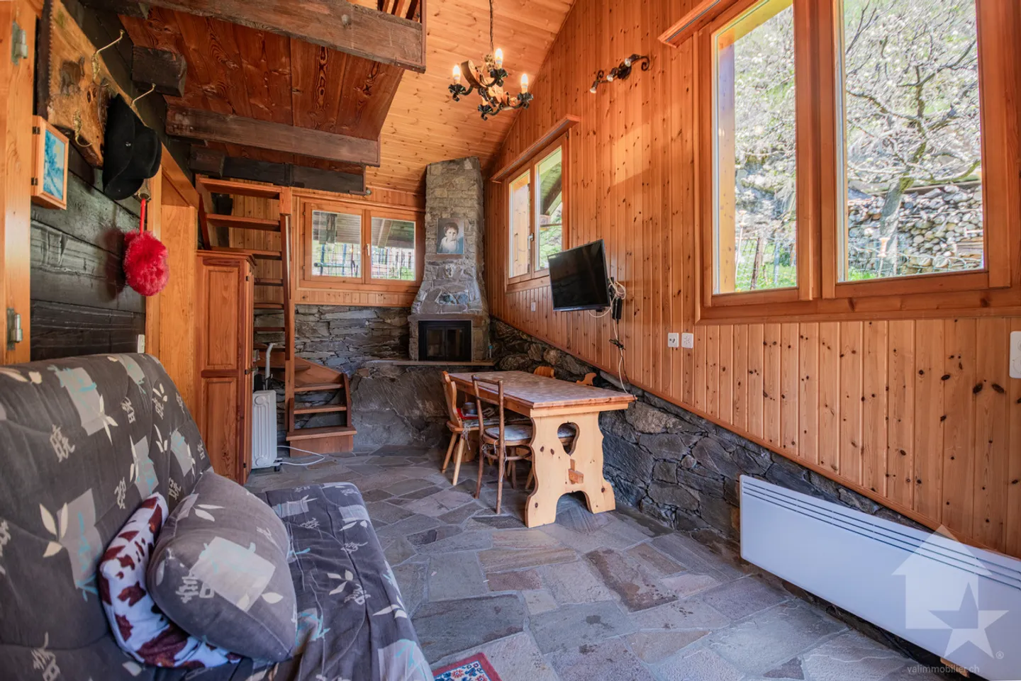 Piccolo rifugio di pace con vista panoramica a Isérables - Foto 3 di 16