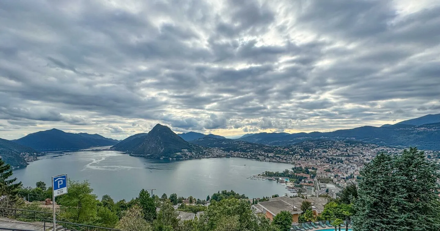 Furnished 2.5 rooms in Aldesago ideal also for non-residents - Photo 4 of 5