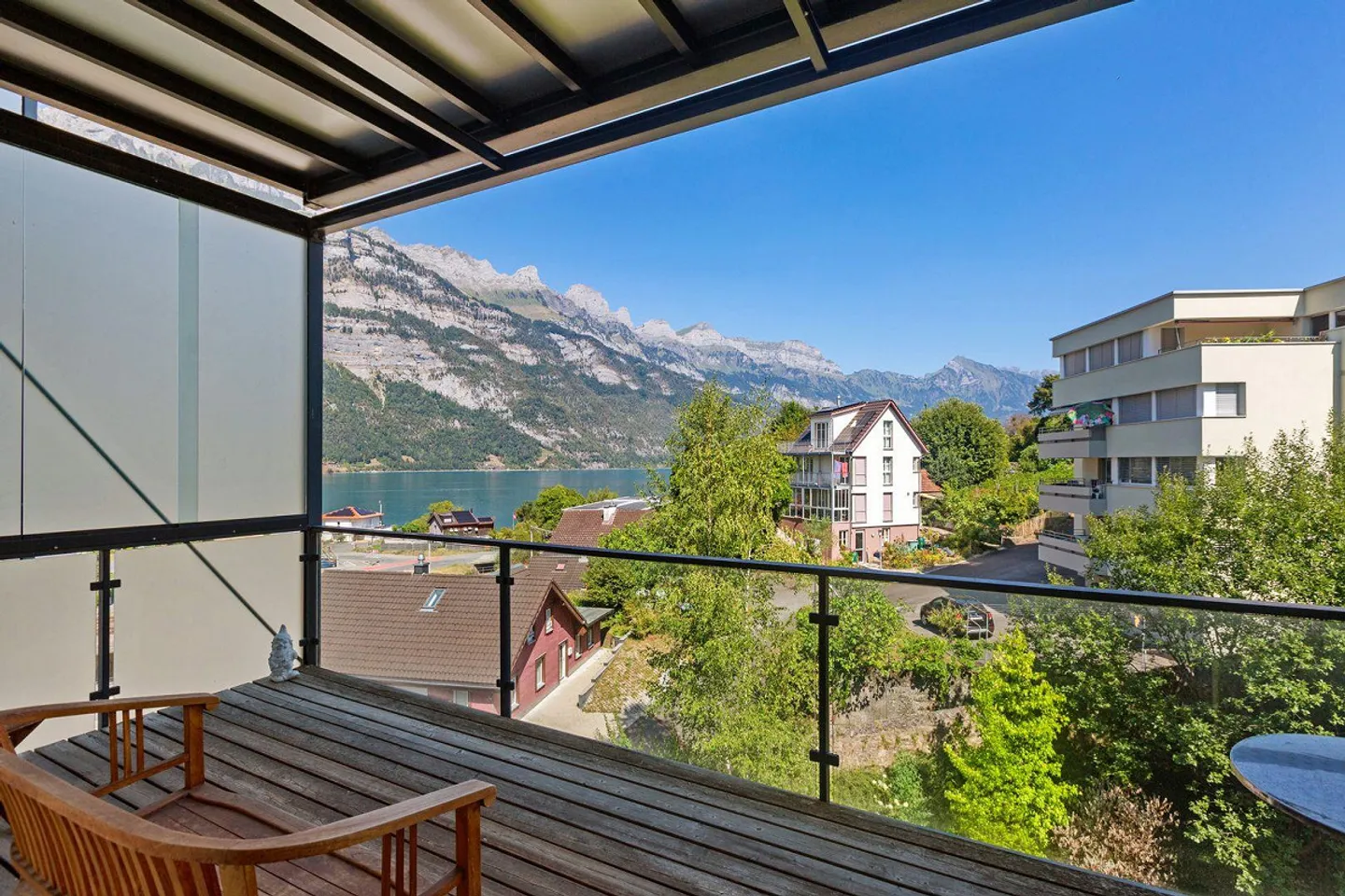 Grosse Loft-Wohnung am Walensee mit Blick auf die Churfirsten - Photo 1 sur 8
