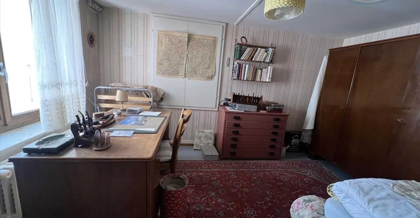 7-room house - Photo 4 of 10