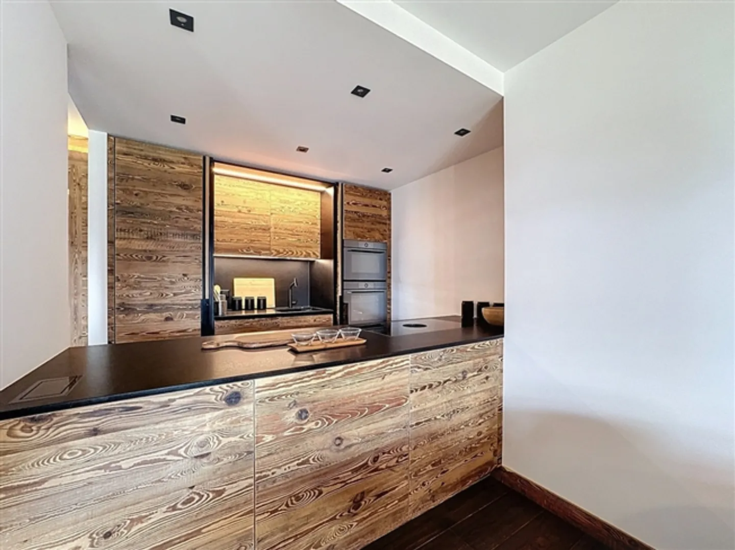 Great luxurious 5.5-room apartment in the heart of the golf course - Photo 17 of 20