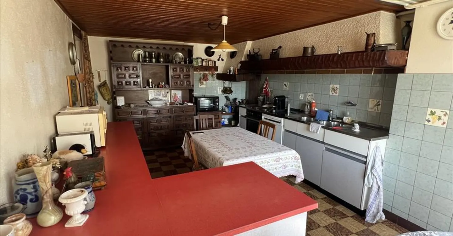 7-room house - Photo 6 of 10
