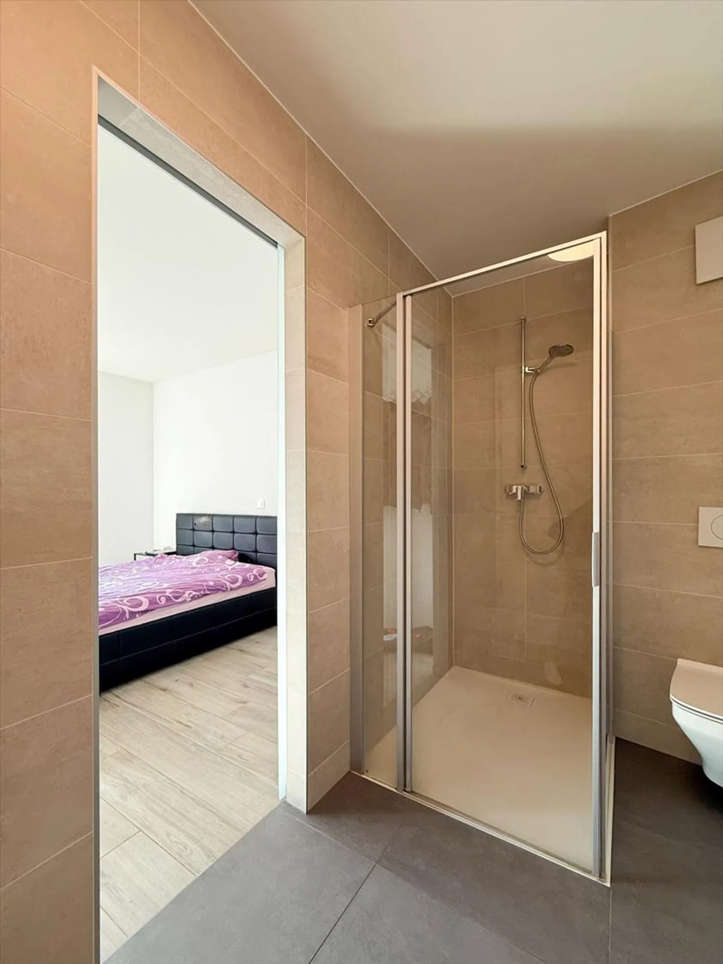 Appartement 2,5 pièces lumineux à Sion - Photo 4 sur 7