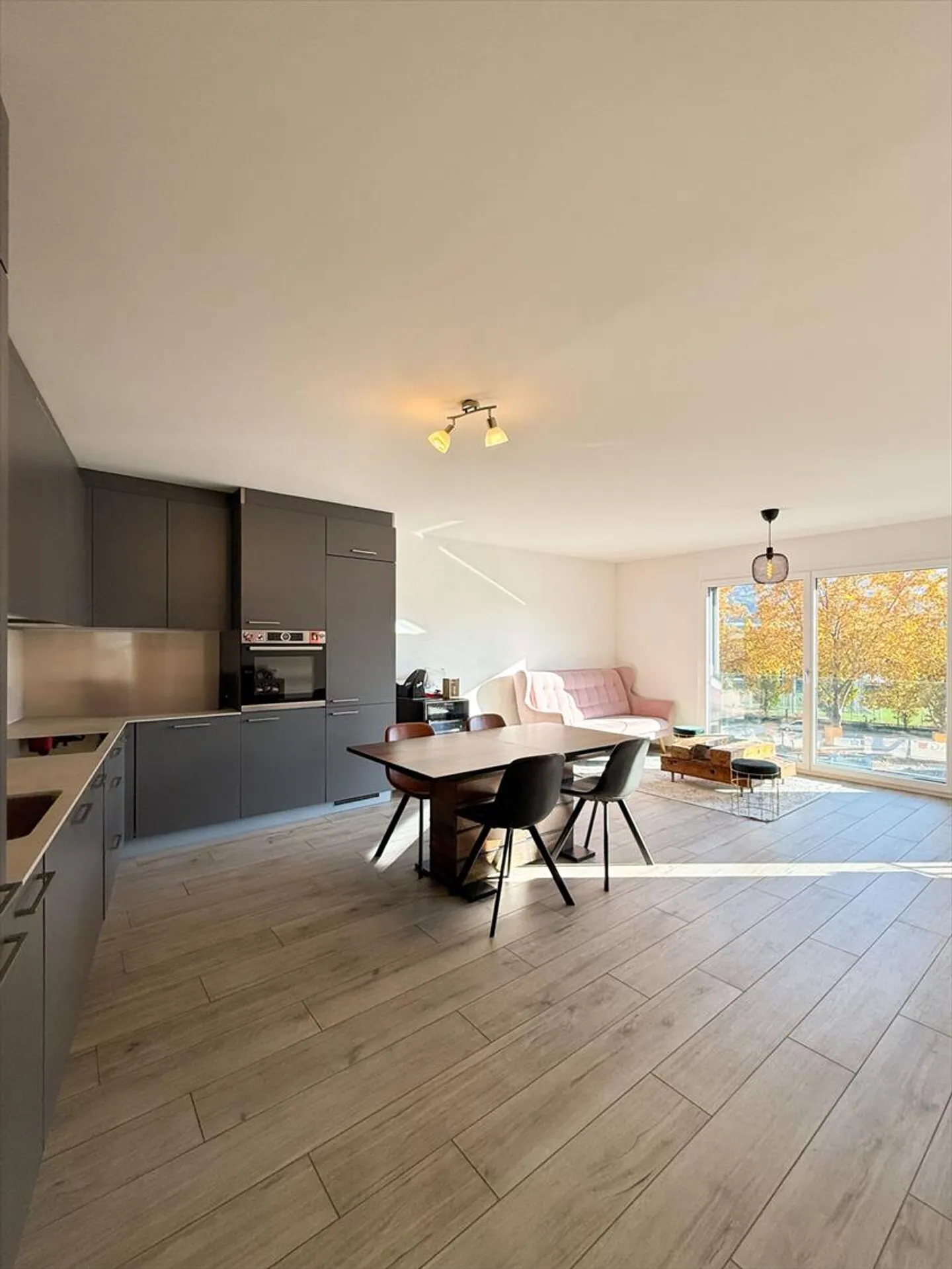 Appartement 2,5 pièces lumineux à Sion - Photo 1 sur 7