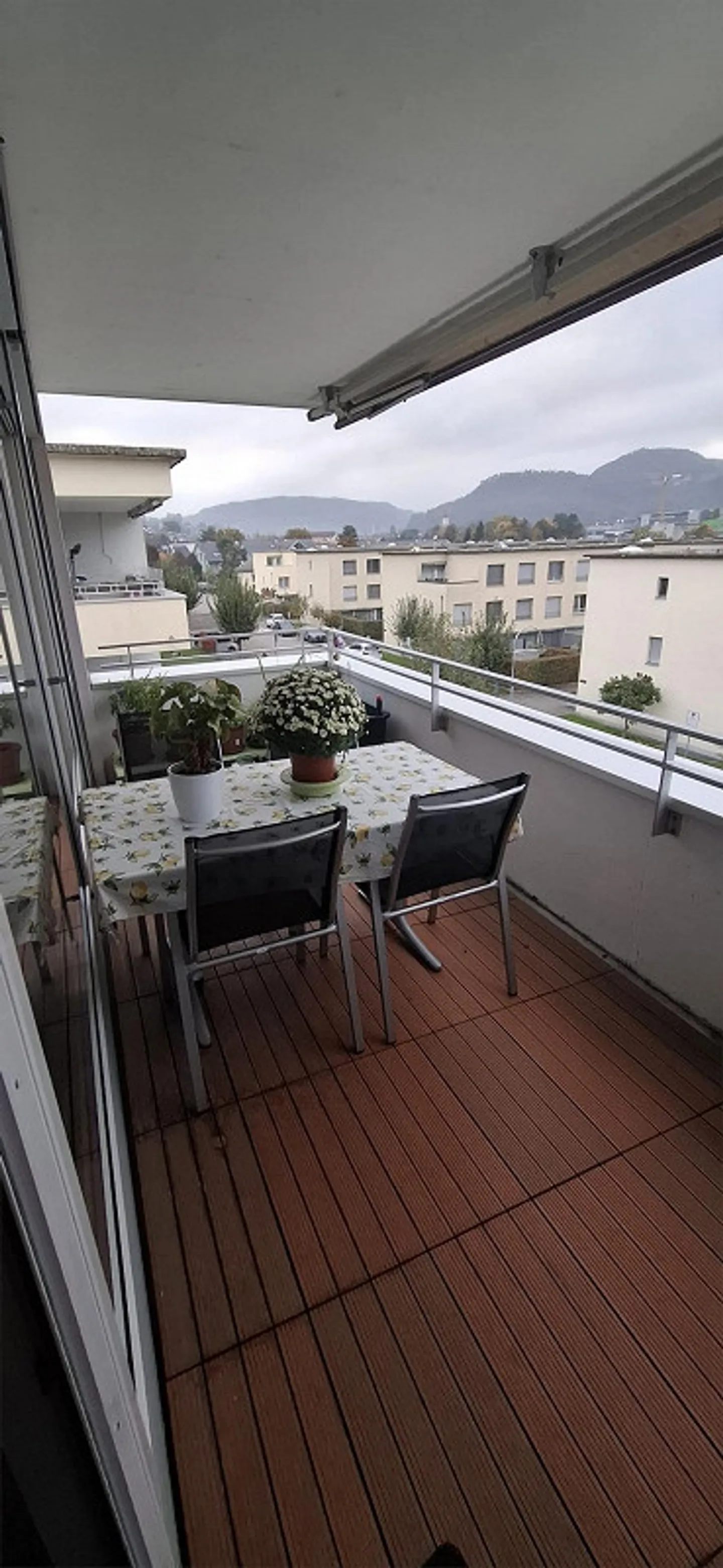Sissach emplacement parfait - appartement 4.5 pièces (4450) - Photo 8 sur 12