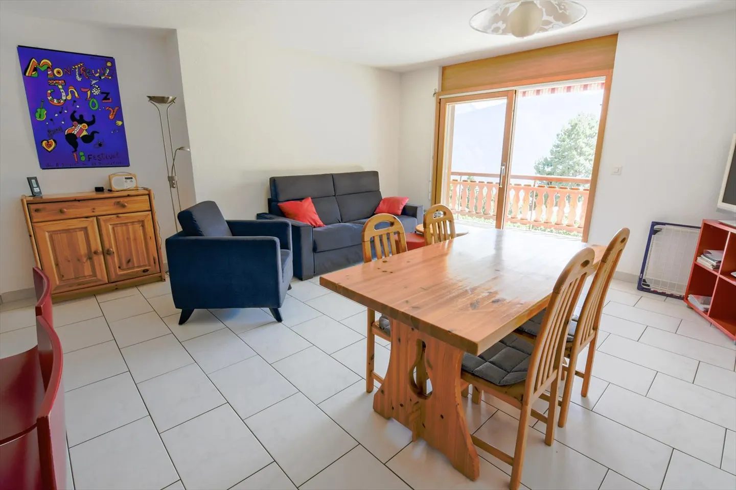 Spacious 2.5-room apartment in Ovronnaz/VS - Photo 3 of 16