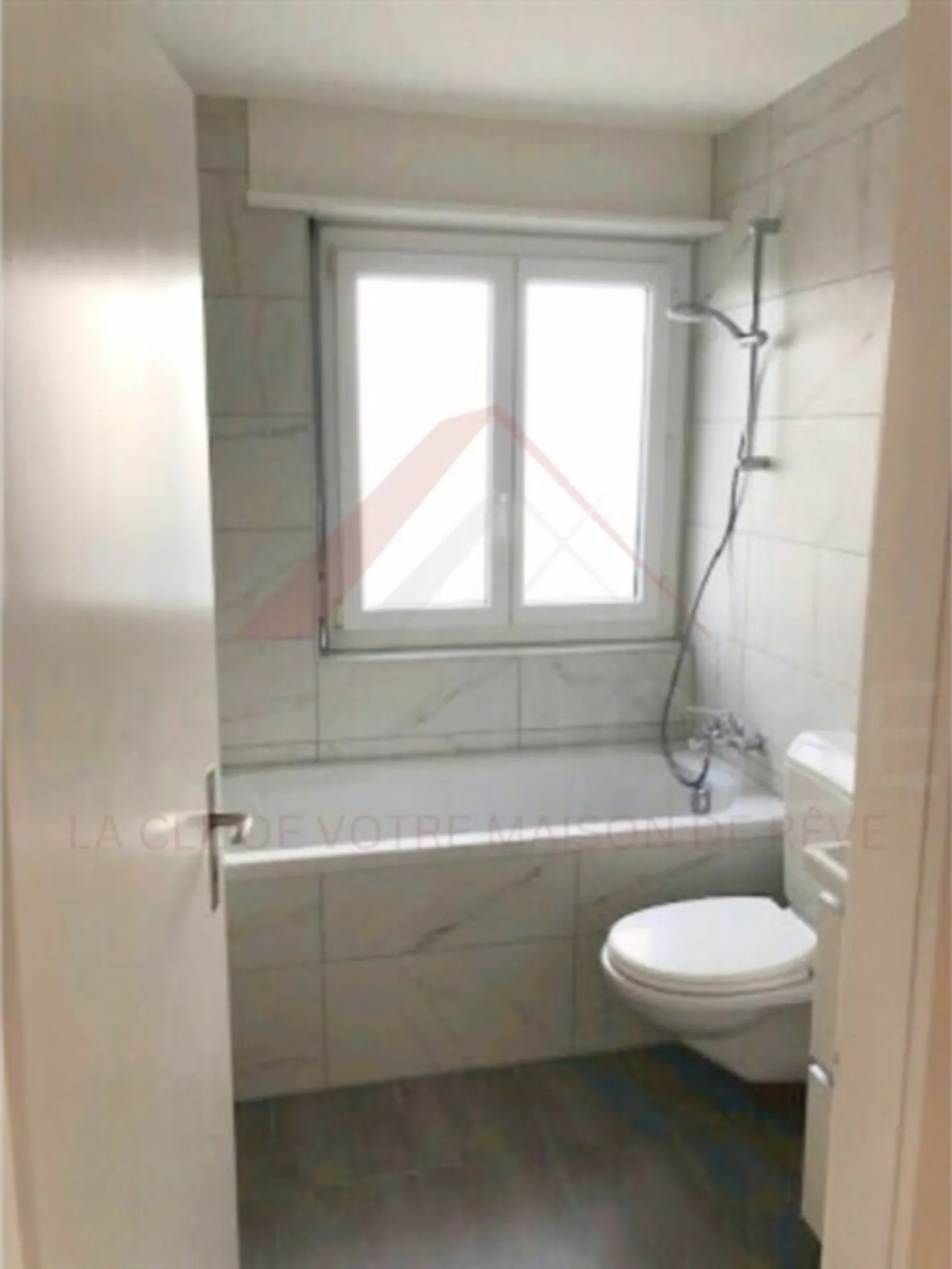 Modern Yield Property in La Neuveville - 6 Units - Photo 10 of 13