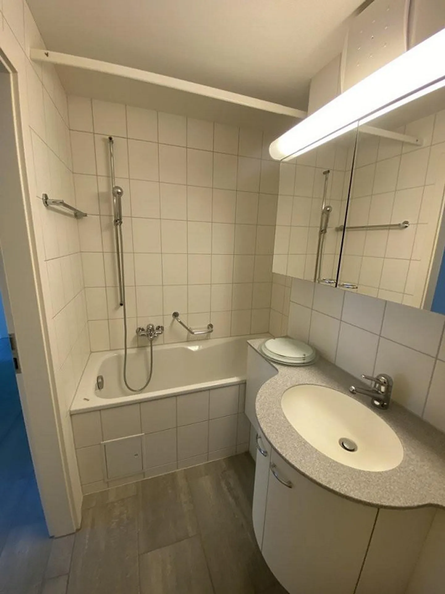 Appartamento moderno in una proprietà ben tenuta - Foto 5 di 10
