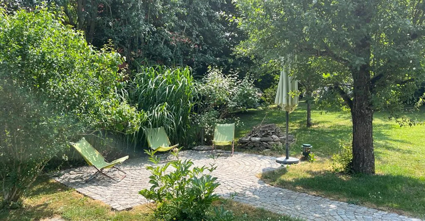 Maison familiale charmante avec jardin - Photo 4 sur 12