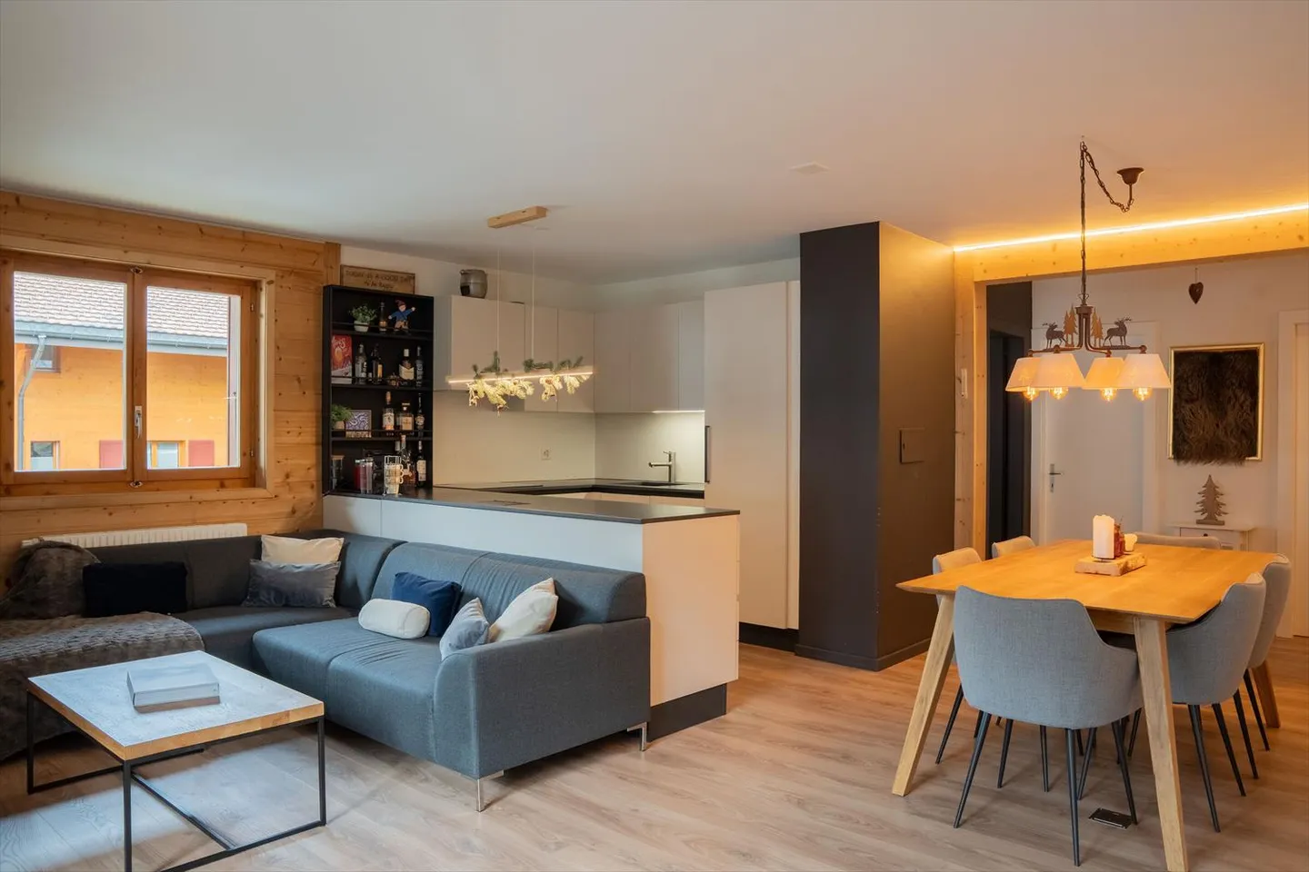 Appartamento con 3 stanze - Foto 1 di 9