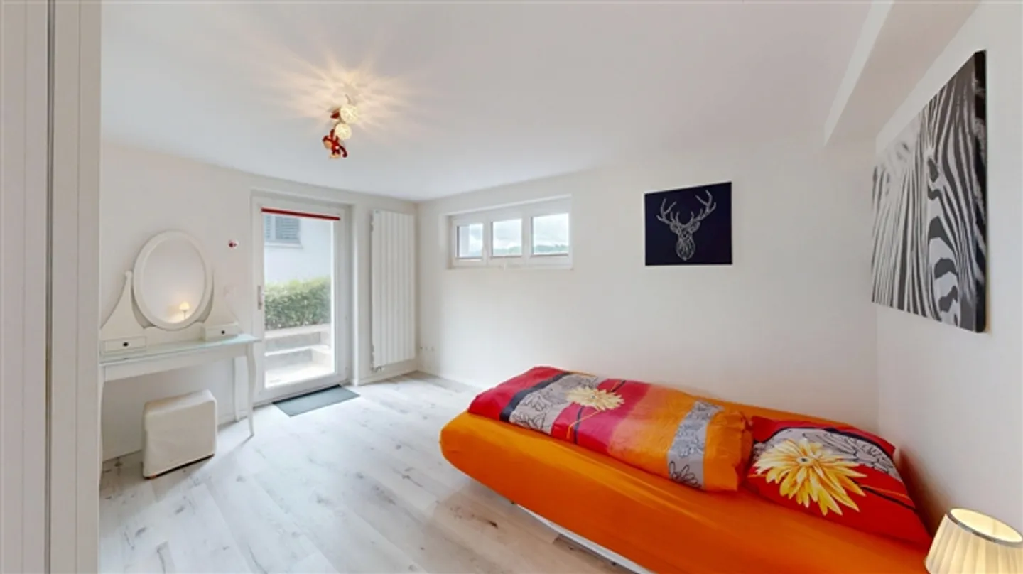 Casa unifamiliare indipendente di 5,5 stanze con vista magnifica - Foto 17 di 20