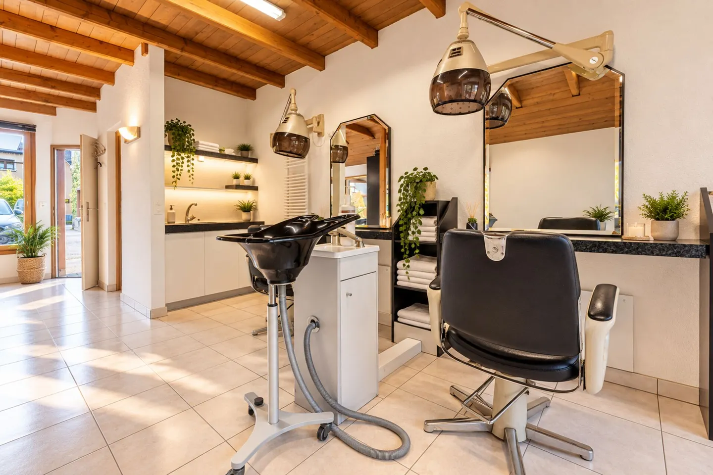 Charming Studio with Potential - Photo 4 of 7