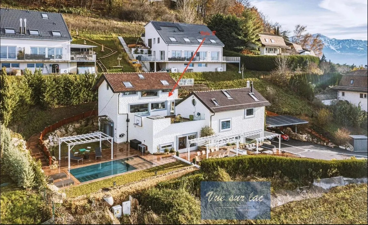 Villa moderne avec vue sur le lac - Photo 10 sur 11