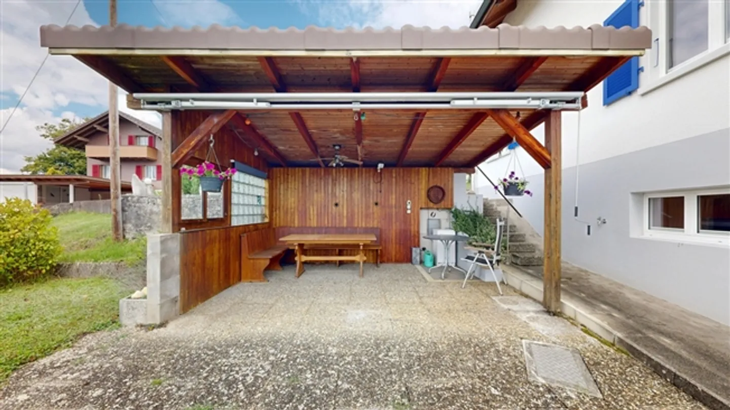 Casa unifamiliare indipendente di 5,5 stanze con vista magnifica - Foto 20 di 20