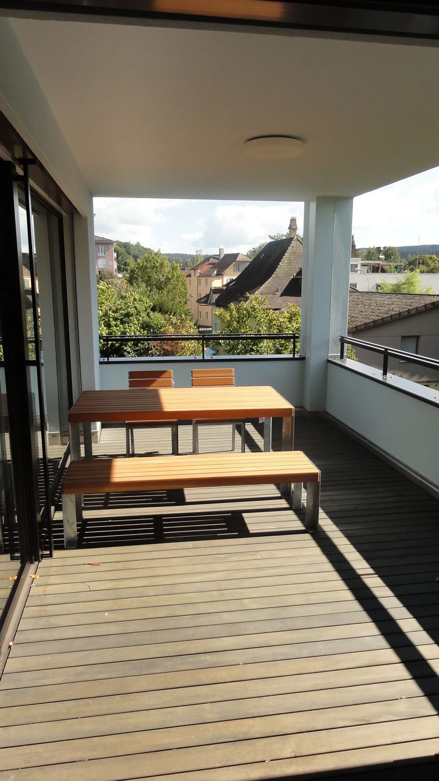 Appartement moderne de 3,5 pièces en plein centre-ville et pourtant dans la verdure - Photo 7 sur 9