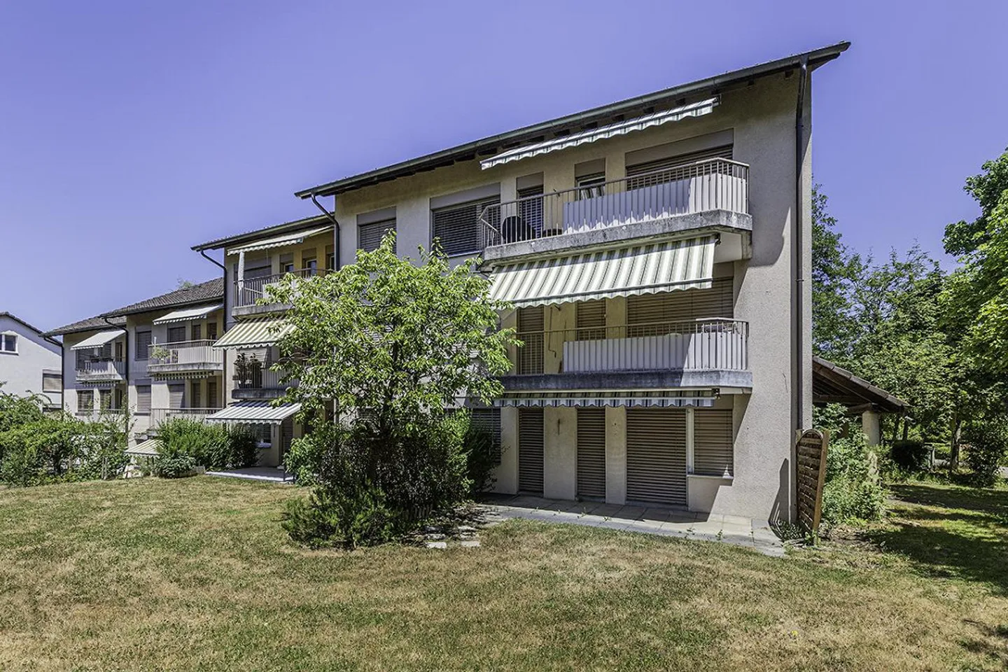Appartamenti temporanei attraenti a Kloten fino al 30.09.2027 - Foto 1 di 6