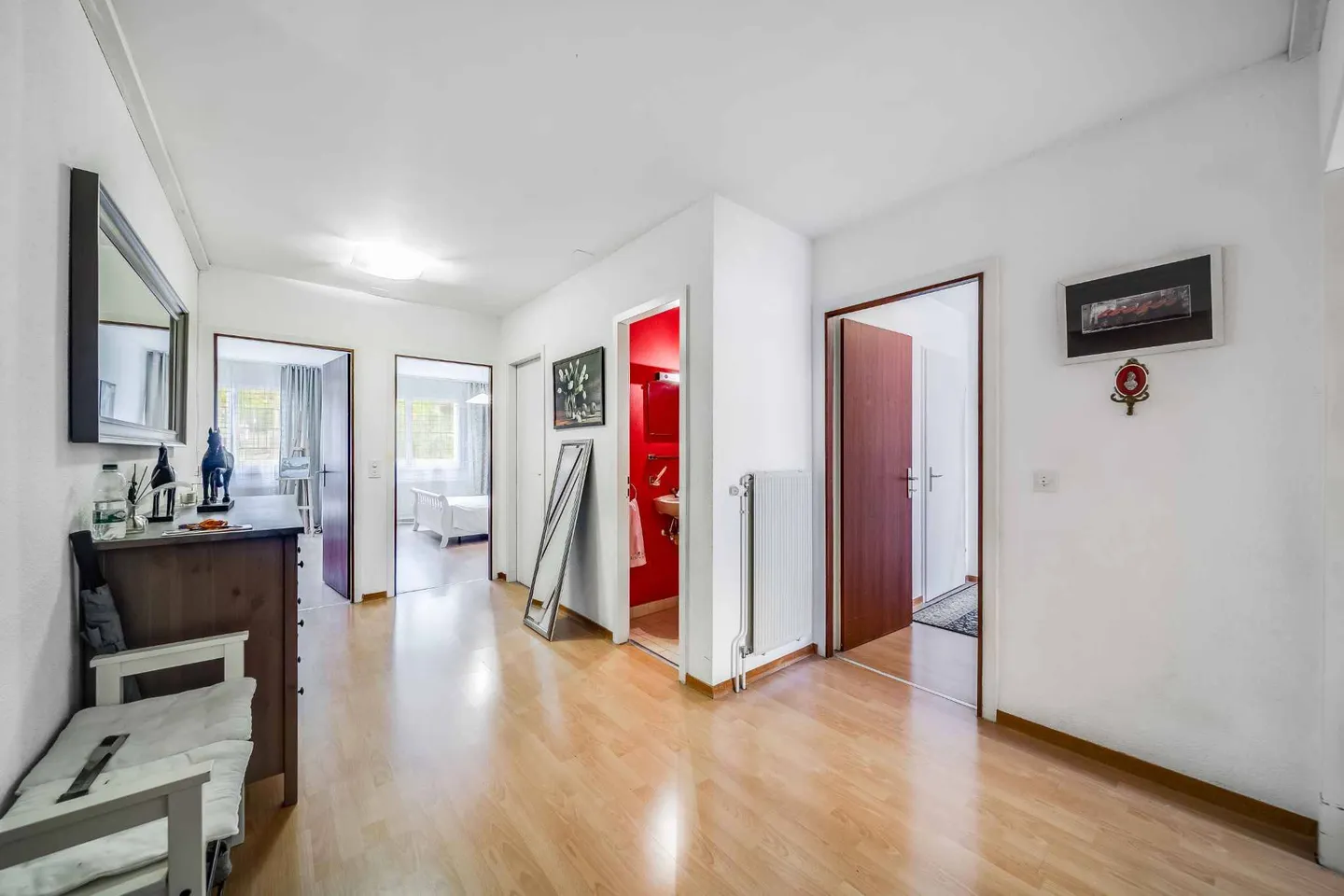 Appartement spacieux 4.5 pièces - Photo 4 sur 11