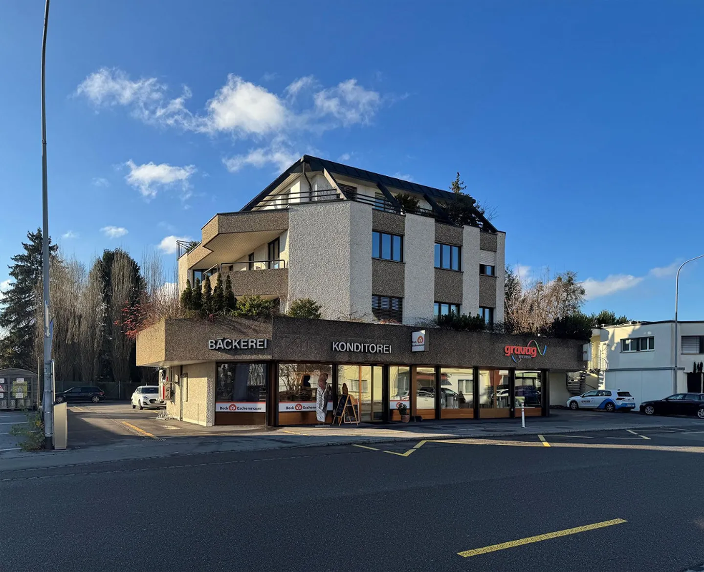 Appartement spacieux de 6 pièces avec terrasse et finition de haute qualité - Photo 1 sur 14