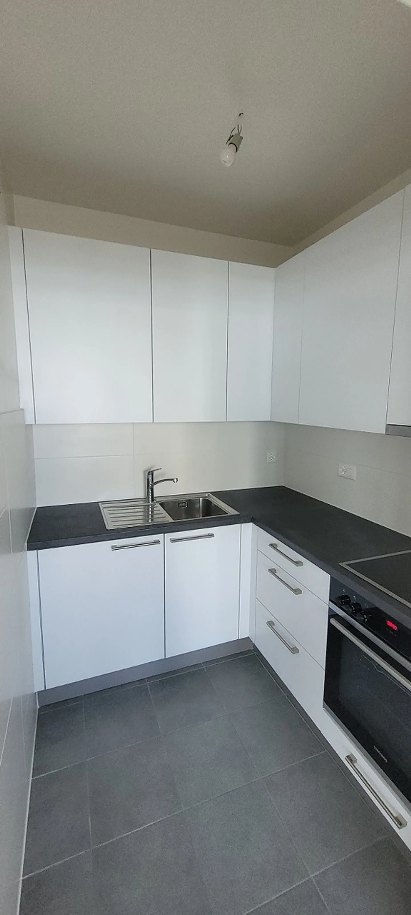 Appartamento in affitto - Foto 2 di 3