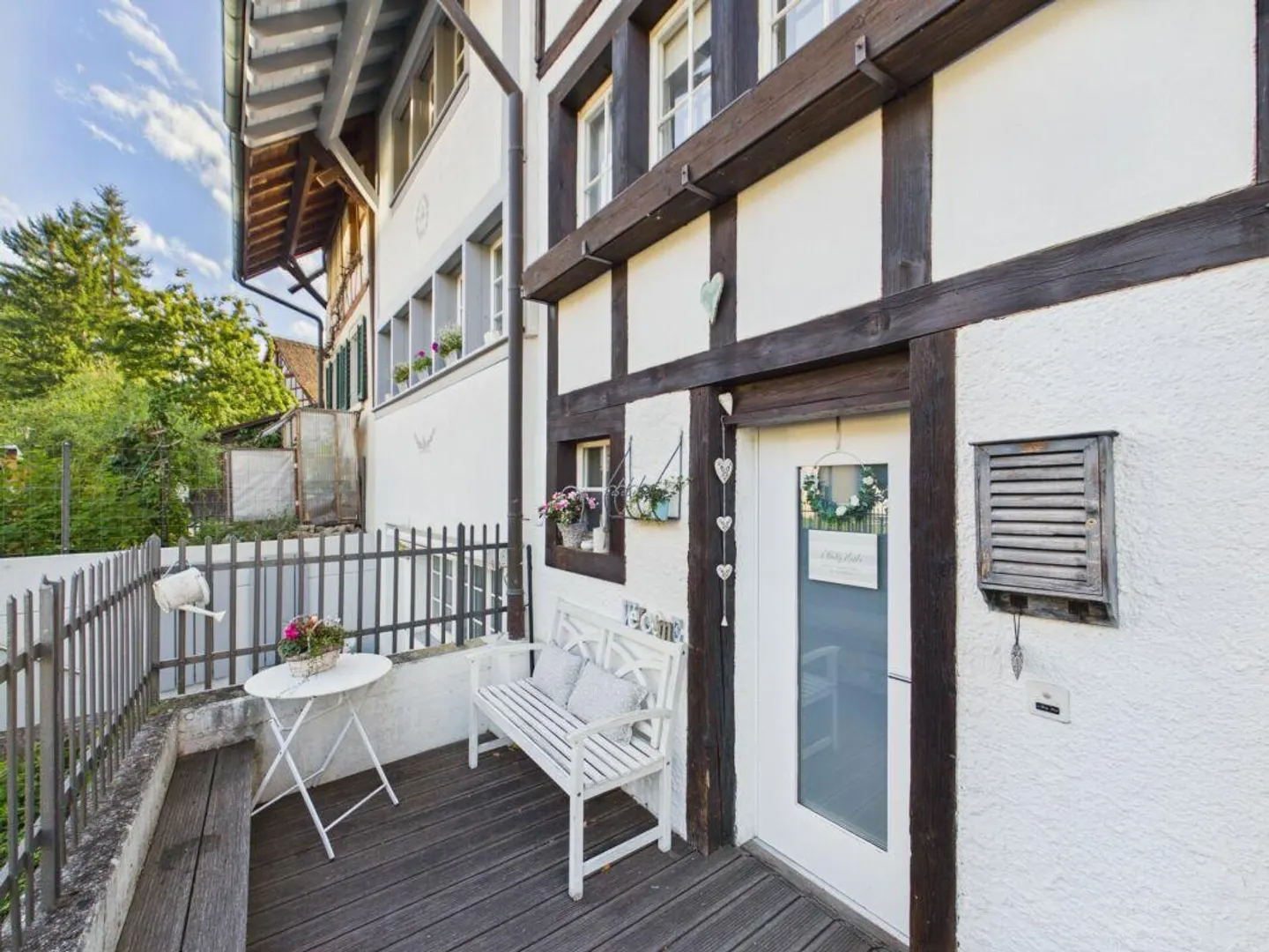 Vivere con storia e carattere nel vecchio centro del villaggio di Dietlikon - Foto 1 di 11