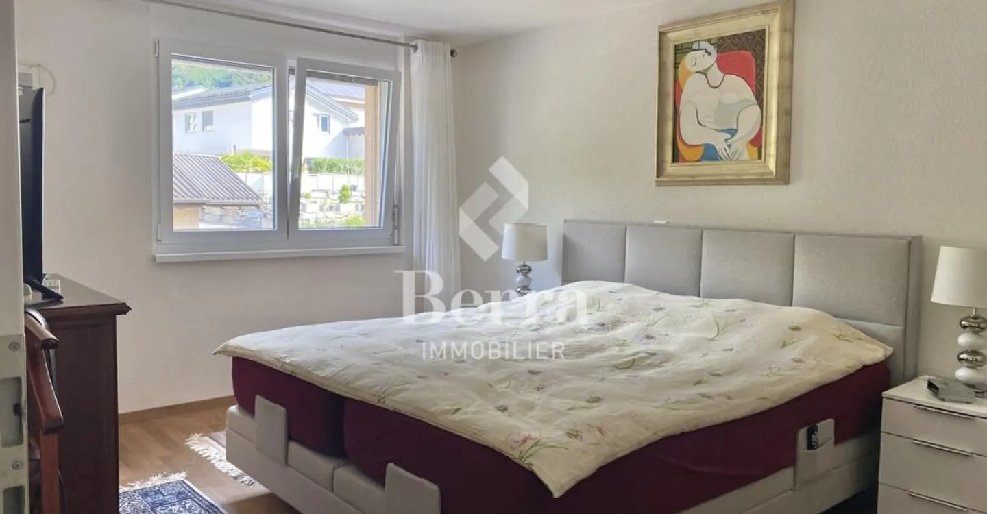 Superb duplex - Photo 9 of 13