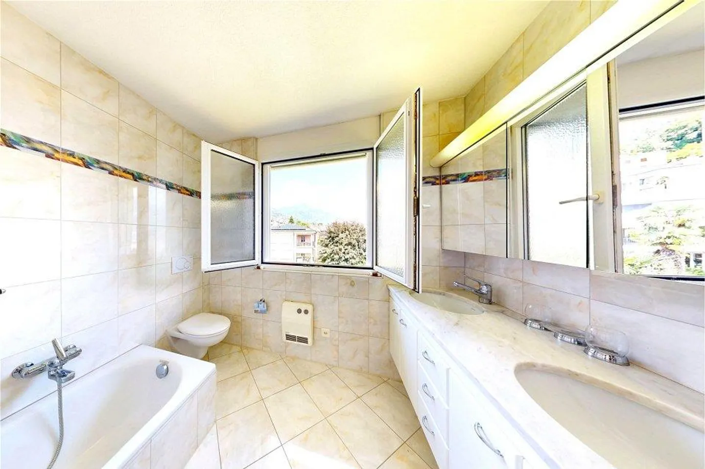 Appartamento di 4.5 locali con vista panoramica - Foto 11 di 13