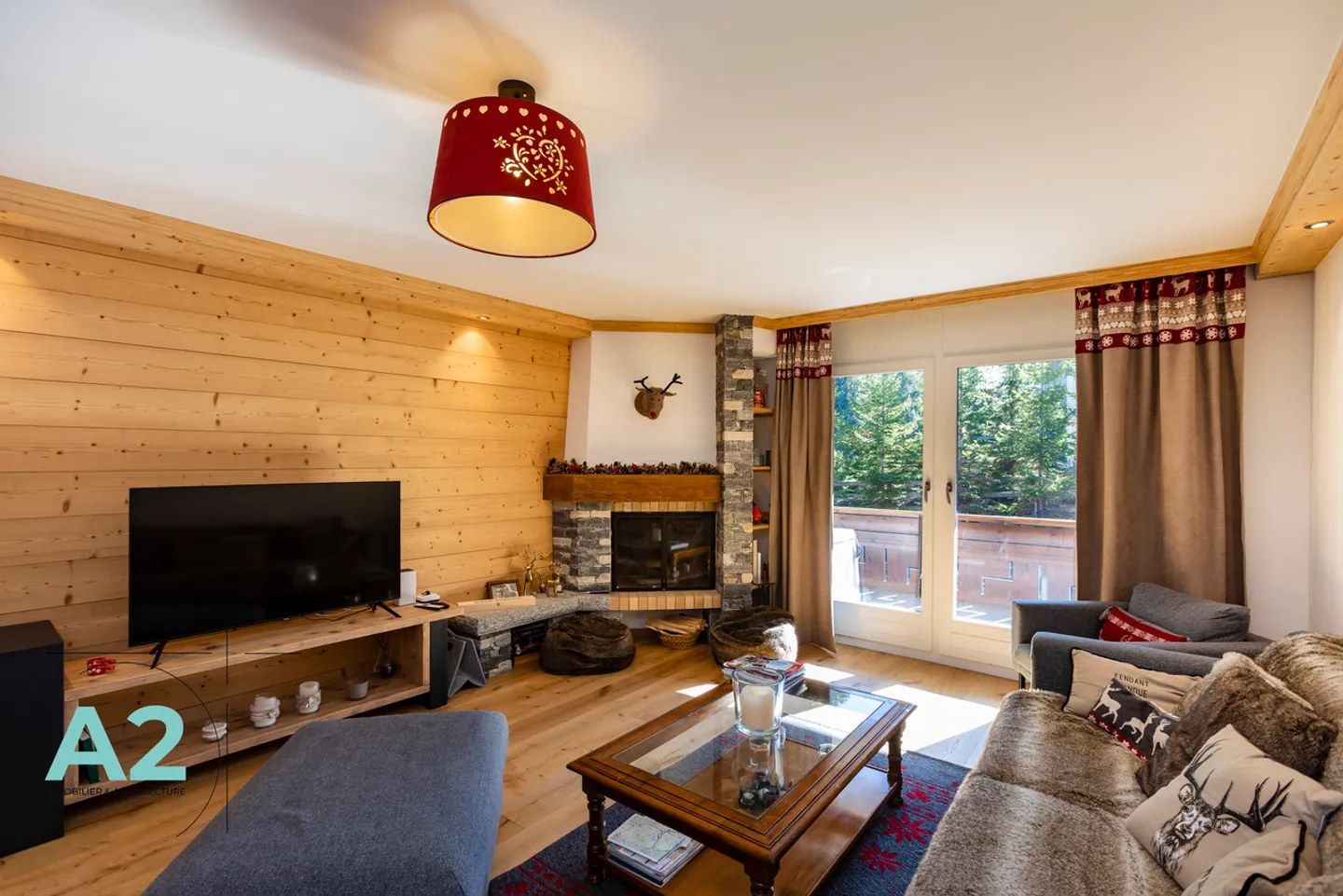 NEW - Magnifique appartement rénové en bordure du golf et au centre - Photo 1 sur 14