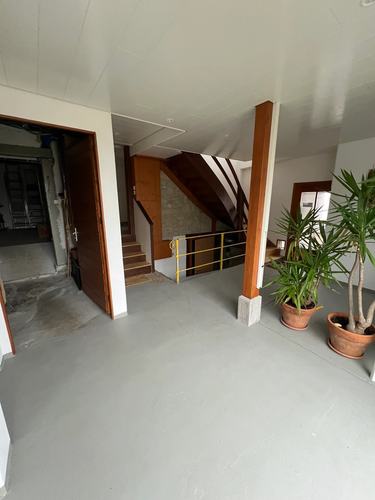 Maison multigénérationnelle avec charme historique à Pratteln - Photo 4 sur 10