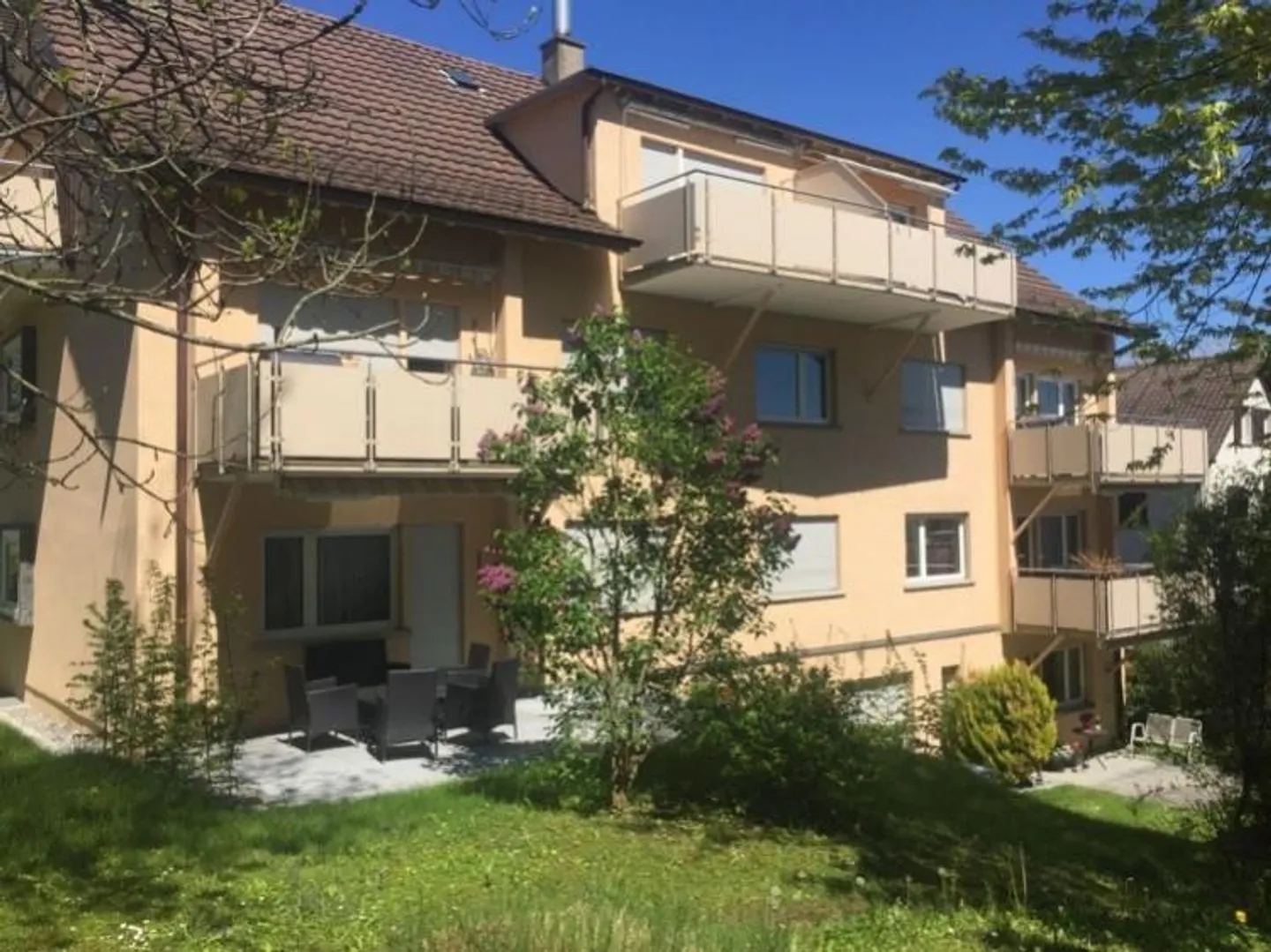 Vivere nel verde - Appartamento accogliente con area giardino - Foto 1 di 7