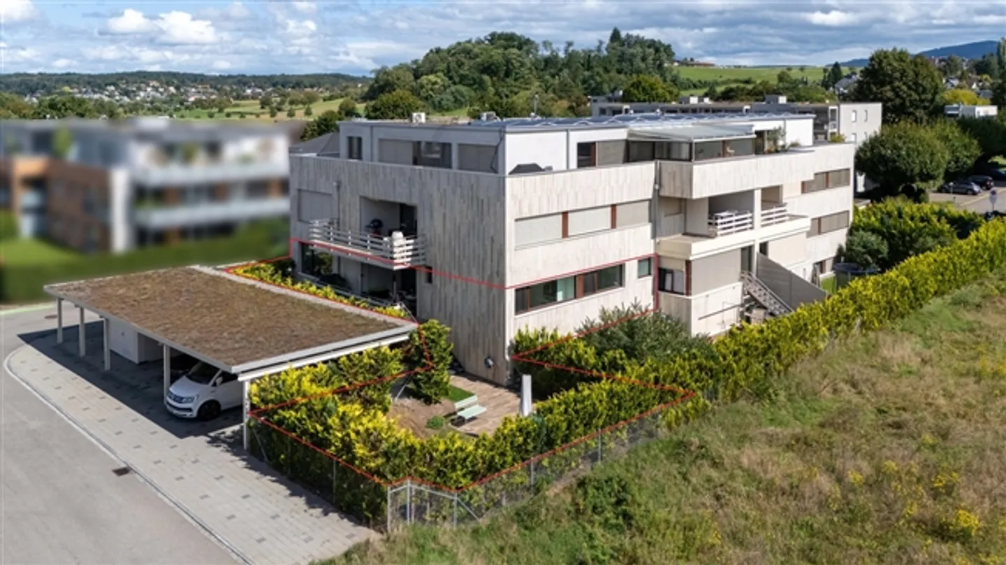 «Moderne 4.5-Zimmer-Maisonettewohnung mit Terrasse und eigenem Garten» - Foto 1 von 20