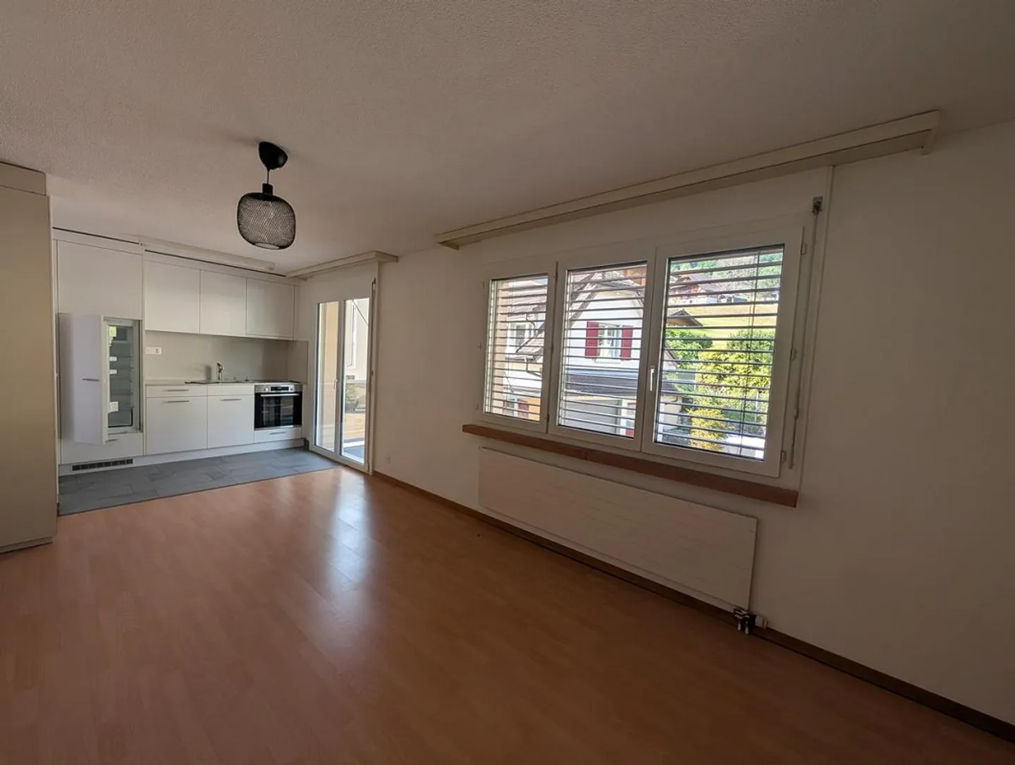 Charming 1.5-room apartment in Weggis - Photo 2 of 6