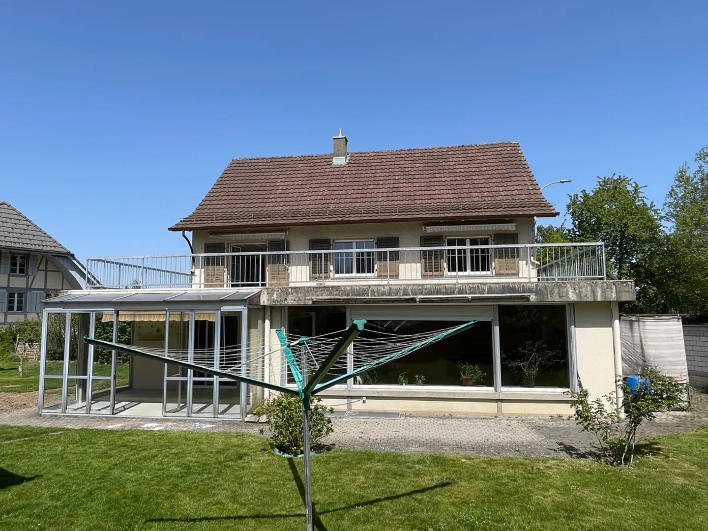 Single house for sale - Photo 2 of 24