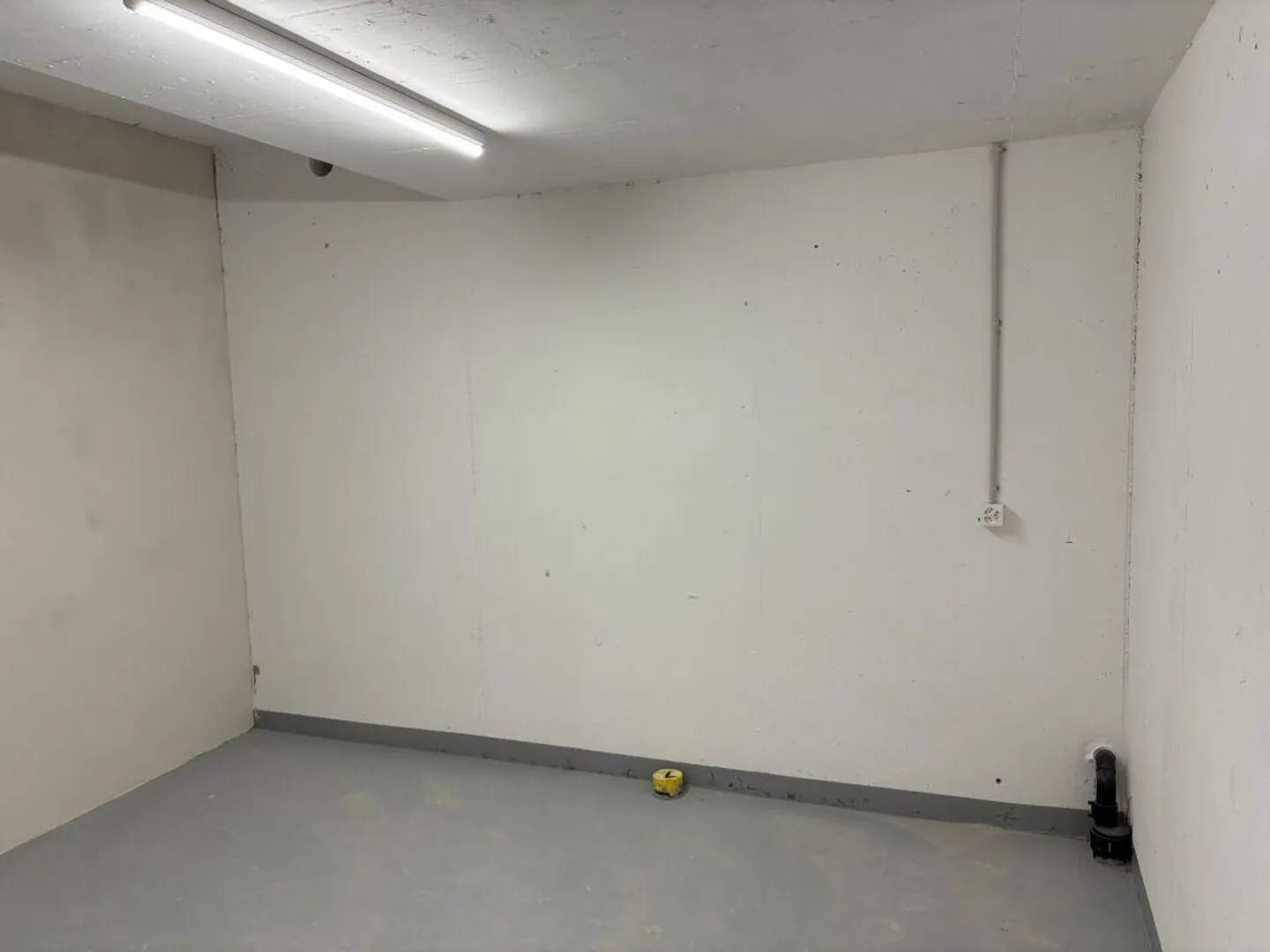Stauraum oder Platz für Hobby gesucht? Disponibelraum zu vermieten. - Foto 3 von 8