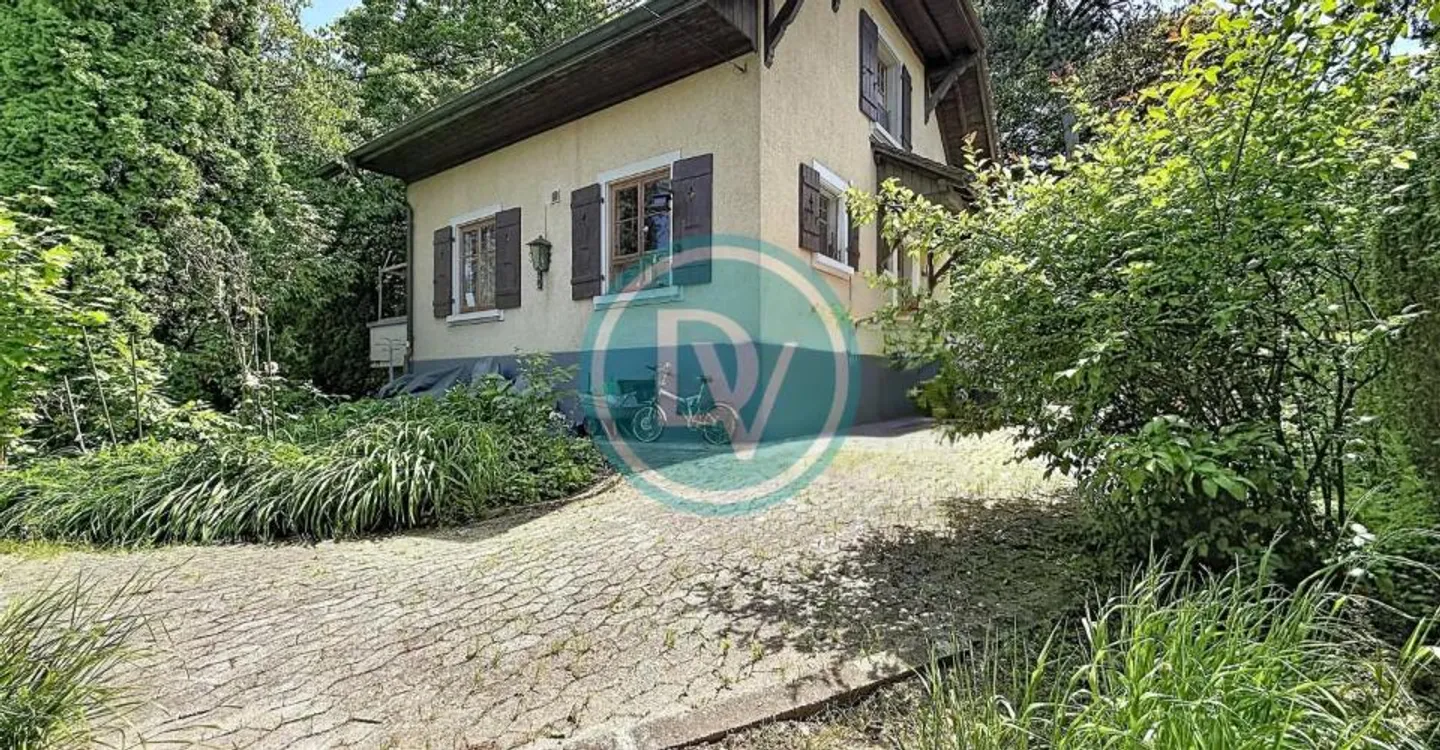 Charming Detached Villa in Versoix - Photo 2 of 12