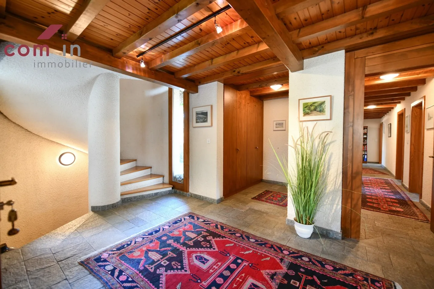 Geräumige Architektenvilla in Vétroz - Foto 3 von 23