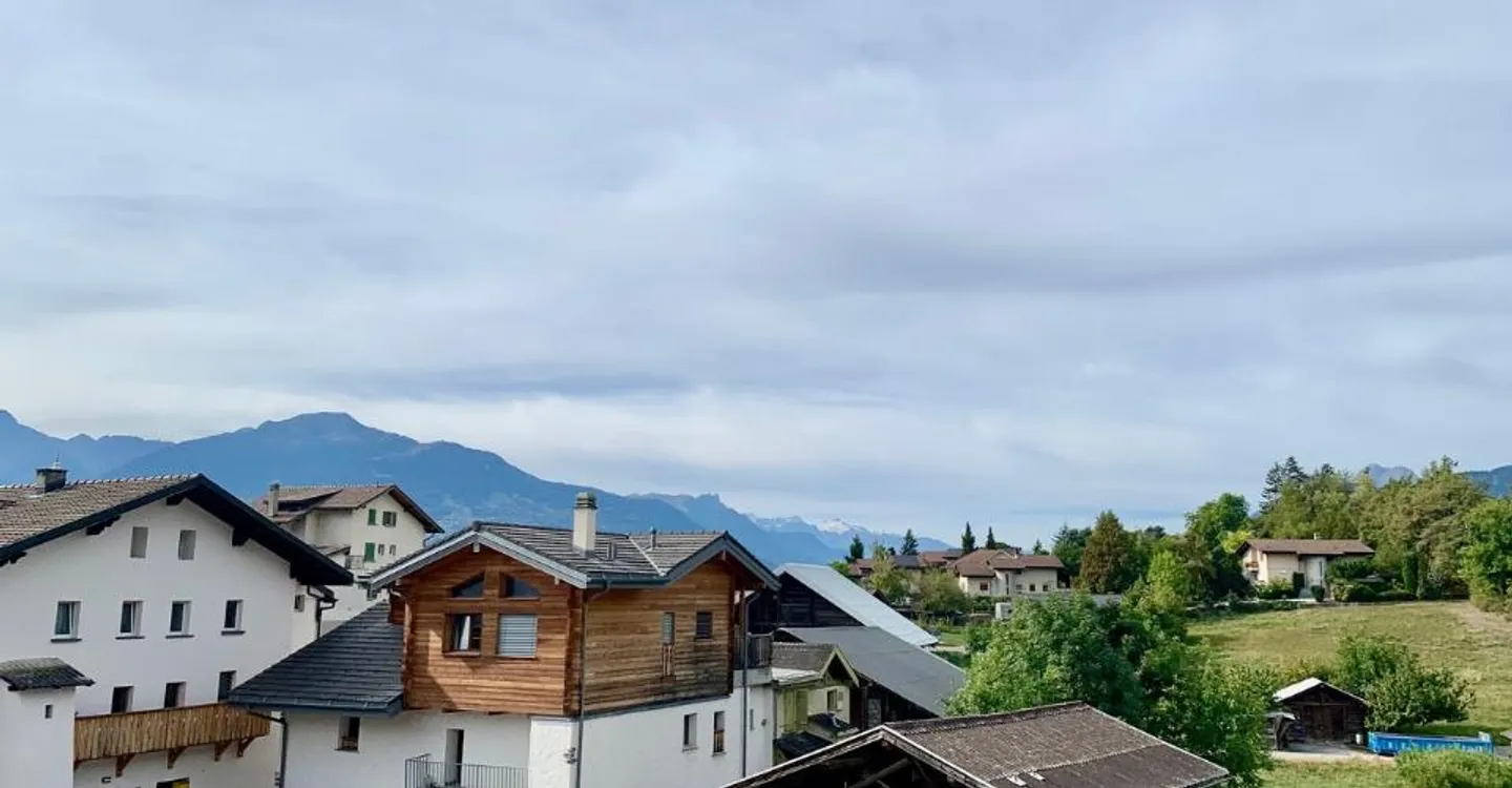 Luxuriöses Attique mit Panoramablick - Foto 4 von 9