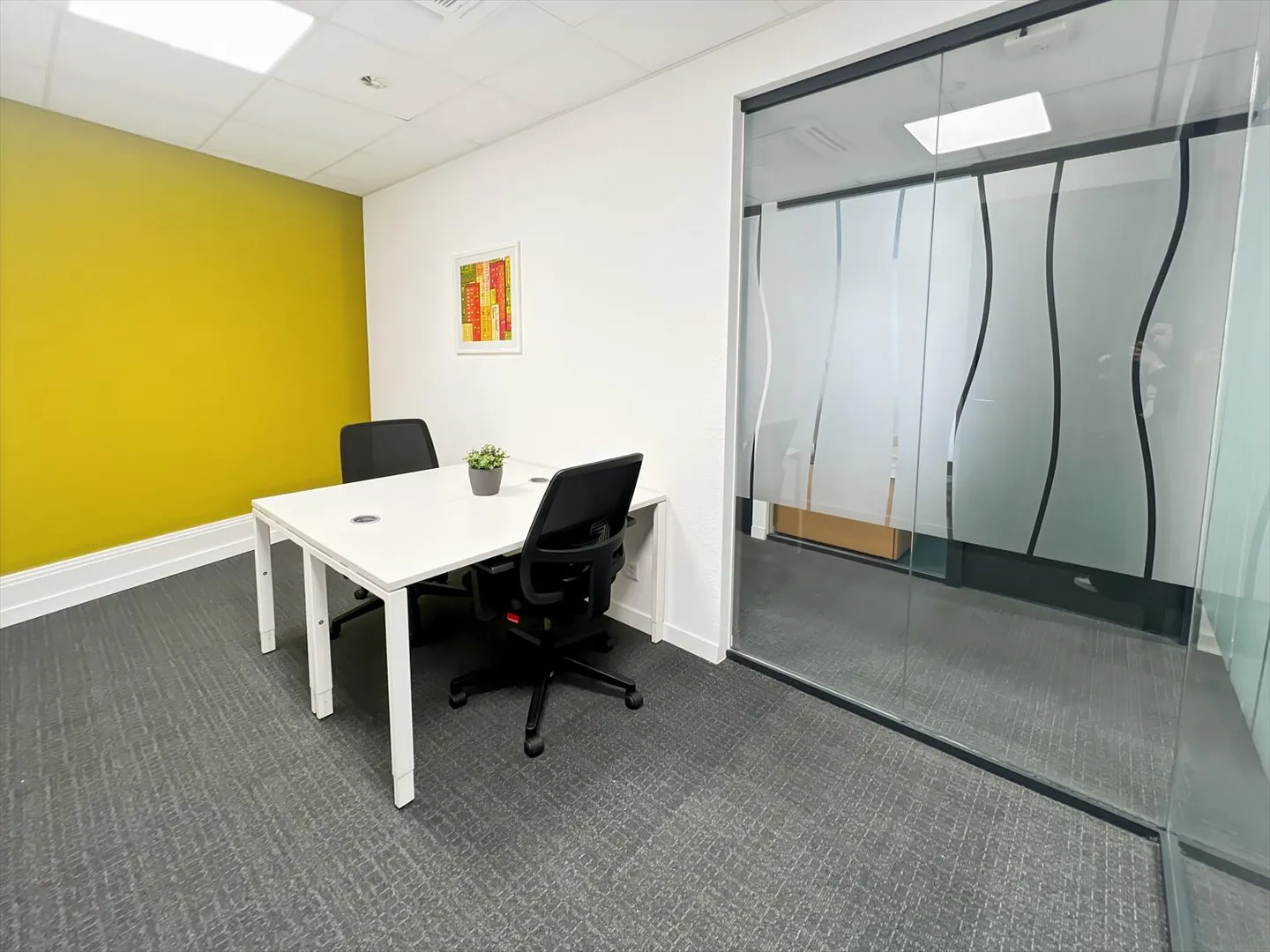 Spazio ufficio tutto incluso per te e il tuo team presso Regus Main Station - Foto 4 di 11