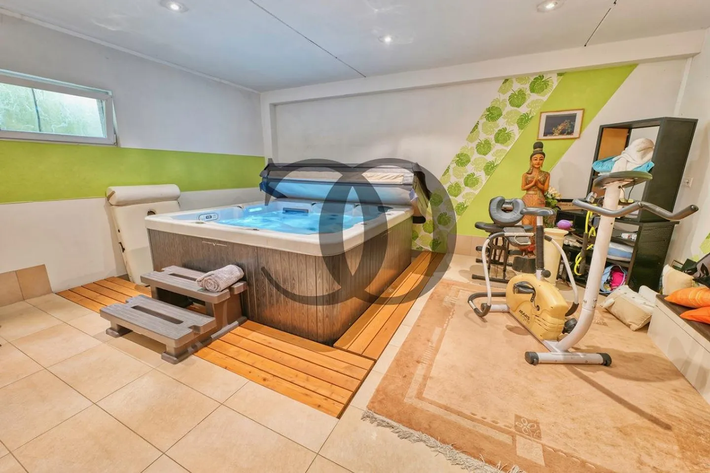 Wunderschönes Familienhaus mit Schwimmbad - Foto 12 von 15