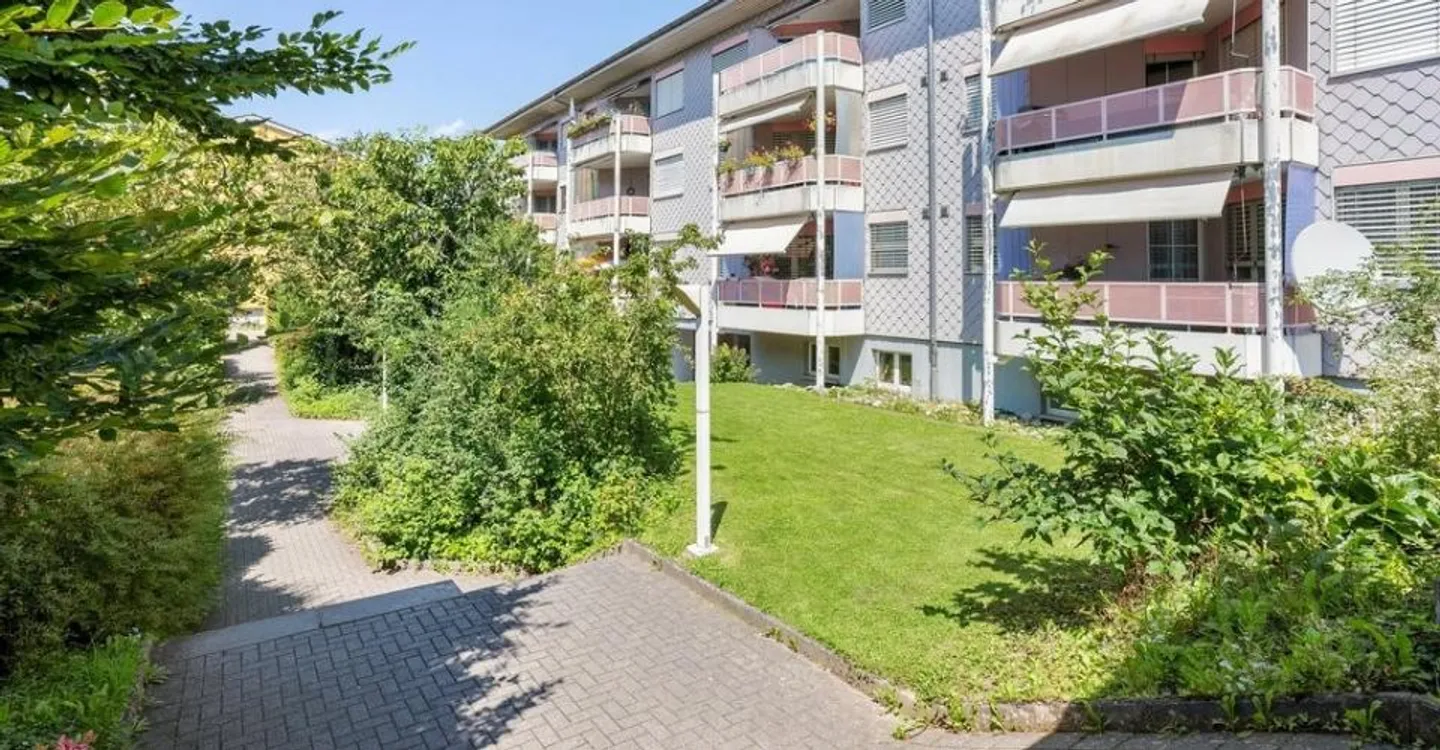 Grand appartement lumineux pour vous et votre famille - Photo 1 sur 9