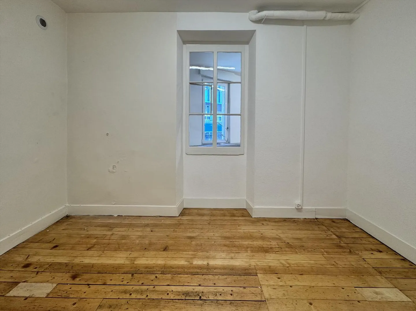 Bureaux 177 m2 - Photo 6 sur 9