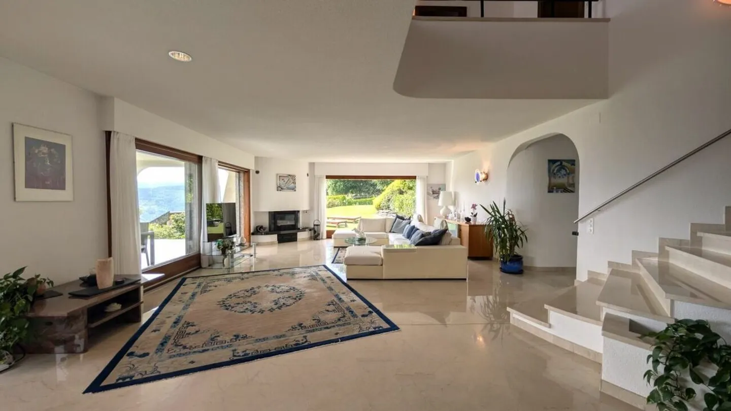 Eleganza e privacy a pochi minuti da Lugano - Villa con terrazza panoramica - Foto 5 di 19