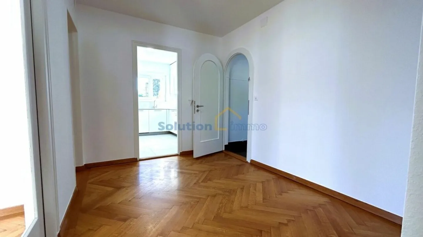Magnifique appartement de 4,5 pièces, vue lac - Photo 8 sur 13