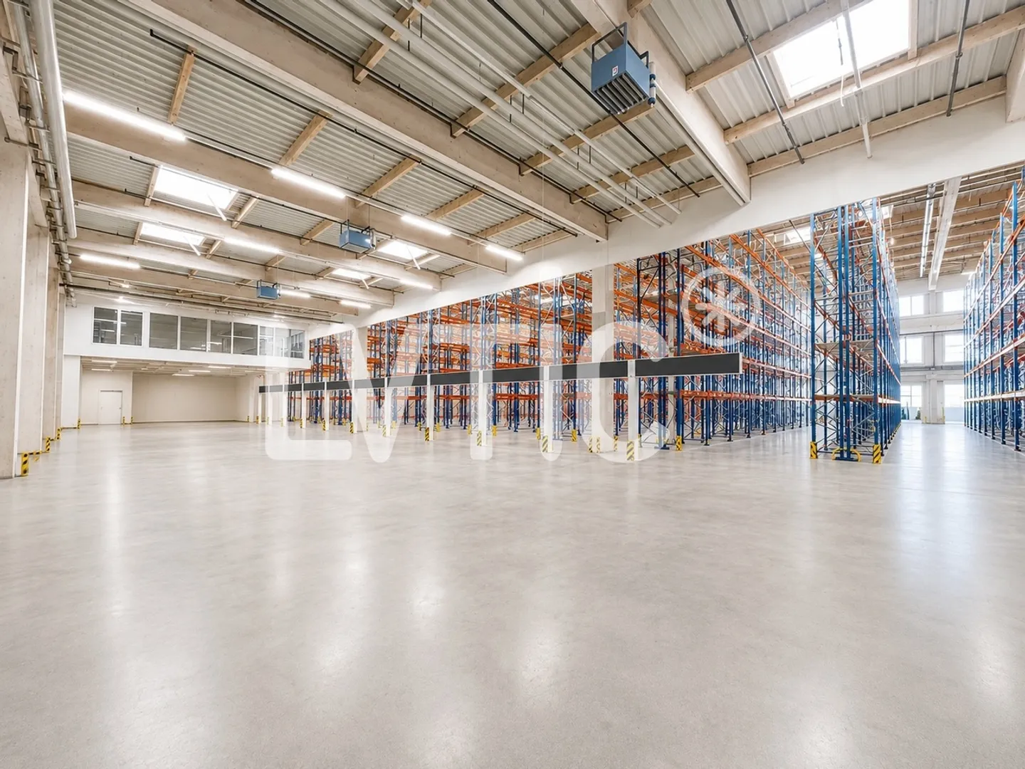 Logistikhalle und Büros zu Vermieten - Foto 14 von 21