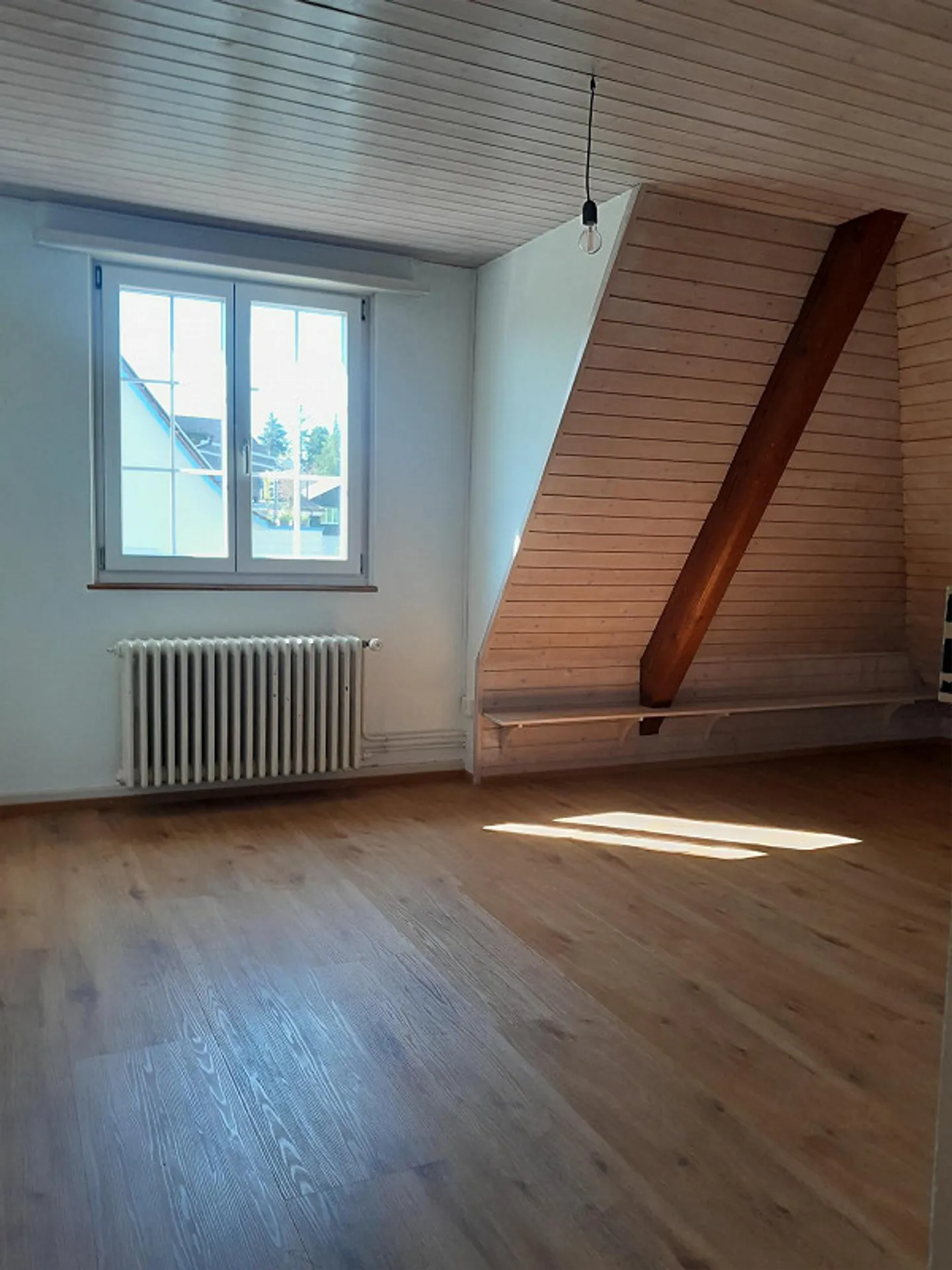 Sunny 3.5-room apartment for rent in Liestal in the Langhag district - Photo 6 of 12